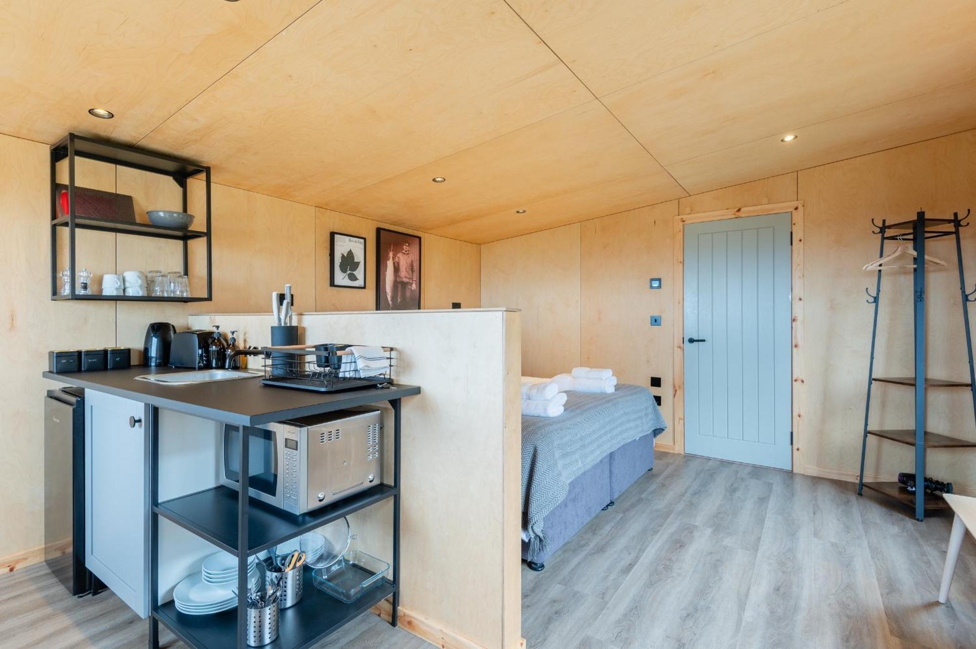 Rustic Cabins, Sea Views From Rewilded Farm With Highland Cows St Andrews Exterior foto